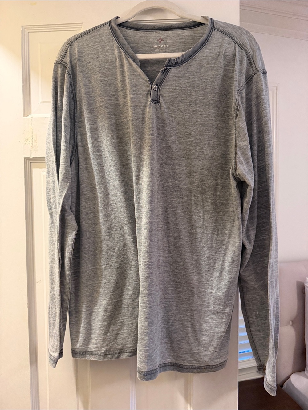 True Grit Men's Heather Gray Long-Sleeve Henley